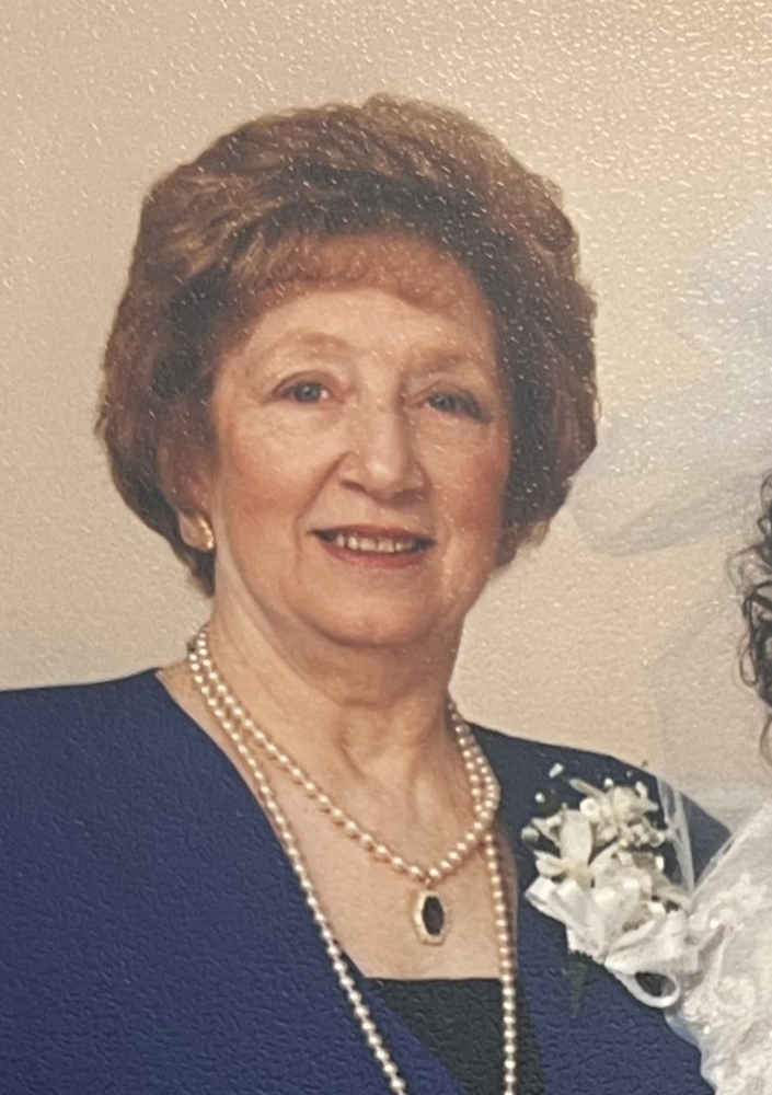 Elizabeth Pusateri